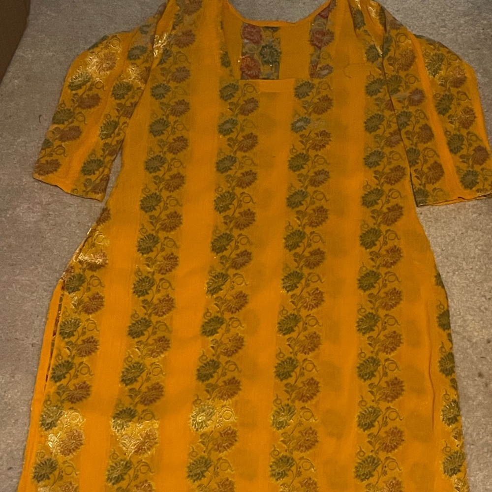 Golden Floral Patterned Dress